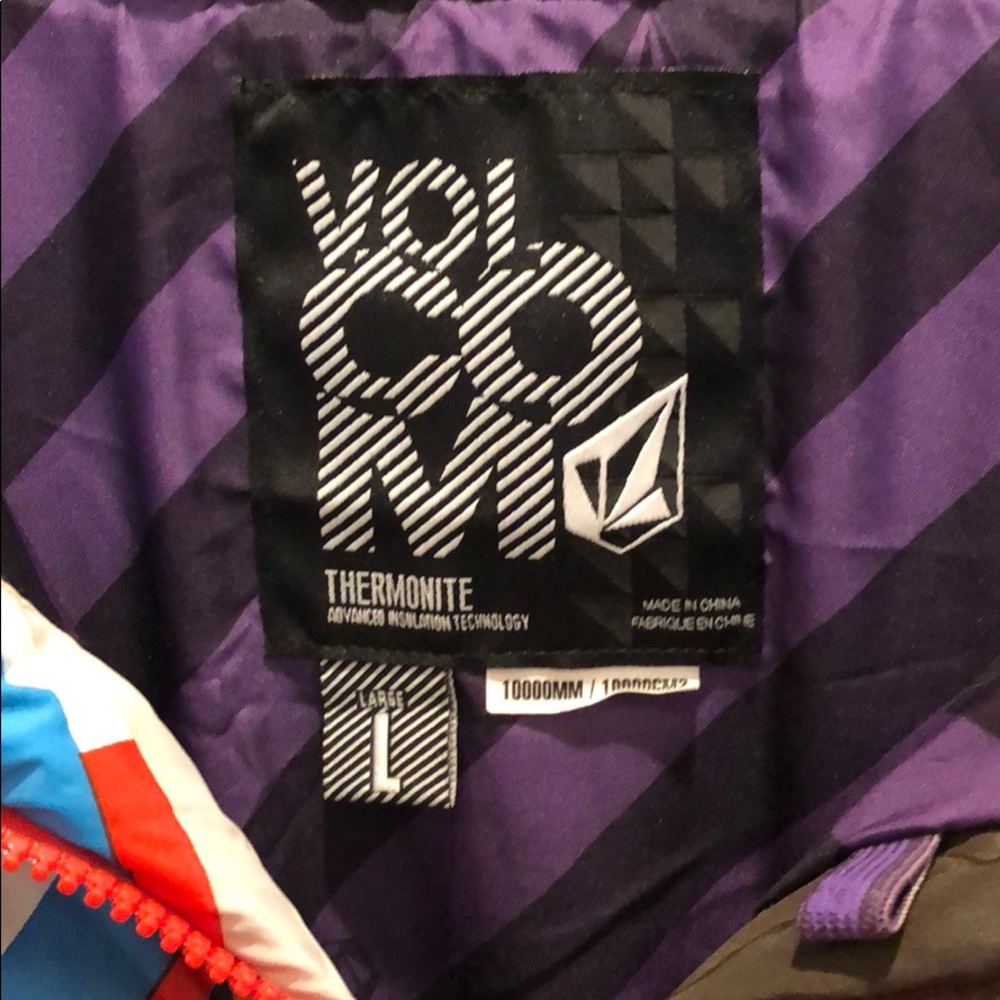 Volcom Thermometer Snowboarding Jacket - image 2